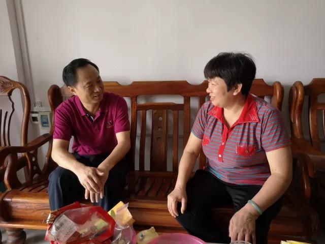 崇敬勞模，關(guān)愛走訪暖人心