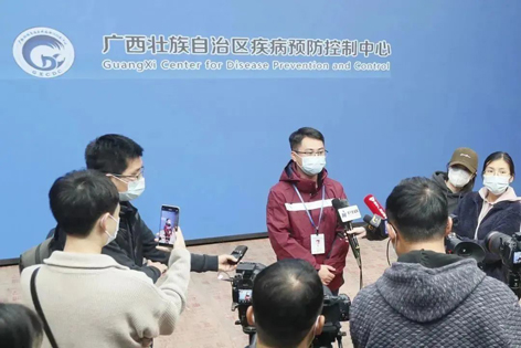 如何降低感染風(fēng)險(xiǎn)？同事感染了，其他人還能上班嗎？廣西疾控專家解答